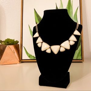 ✨Off-White Gem Necklace✨